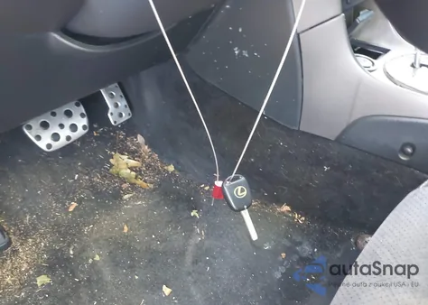 2001 Lexus Is 300 from USA, damaged, VIN JTHBD182310017562